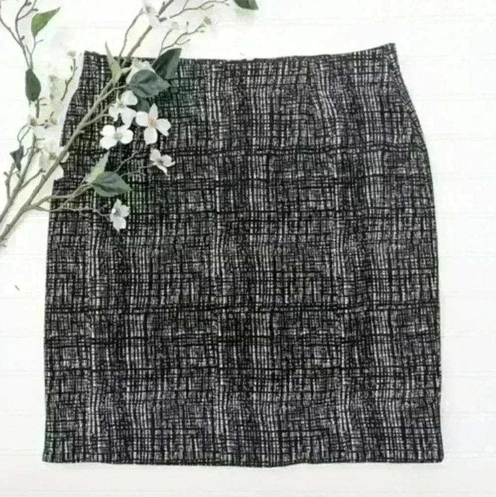Coldwater Creek Black/White Thick Knit Pencil Skirt